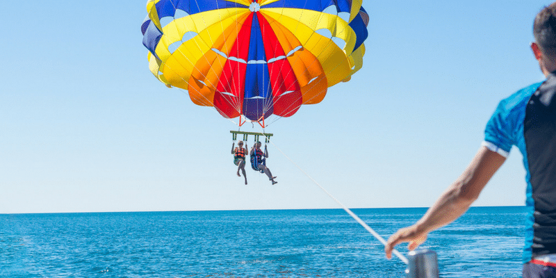 Bucket list for couples parasailing
